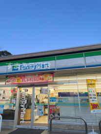 ファミリーマート 刈谷小垣江店の画像1