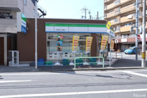 ファミリーマート　千代田2丁目店