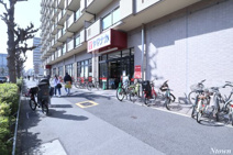 ヤマナカ　鶴舞店