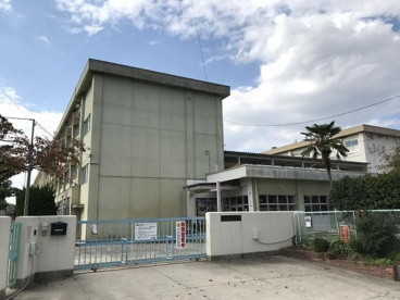 奈良市立伏見小学校の画像1