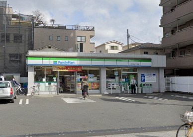 ファミリーマート江戸川松江三丁目店の画像1
