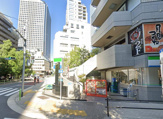 ファミリーマート ツルヤ神谷町店
