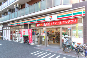 セブン-イレブン 台東４丁目店の画像1
