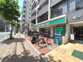 ローソンストア100 台東根岸三丁目店