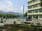 厚木市立上荻野小学校