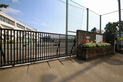 日野市立日野第三小学校の画像1