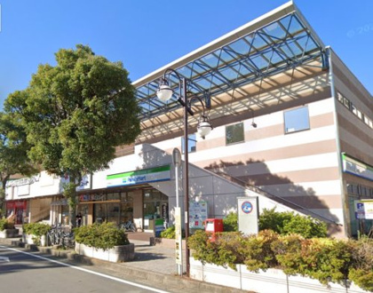 ファミリーマート 臼井駅南口店