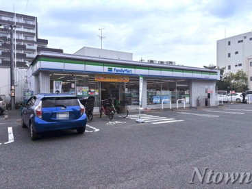 ファミリーマート名古屋上飯田店の画像1