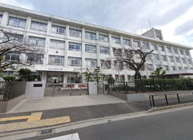 広島市立吉島東小学校の画像1