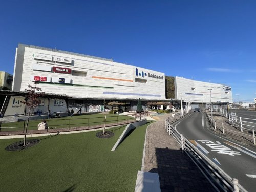 ヤオコー ららぽーと富士見店(埼玉県)の画像