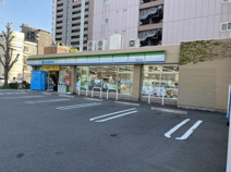 ファミリーマート 則武本通店