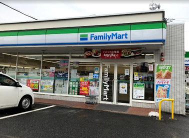 ファミリーマート 自由ケ丘店の画像1