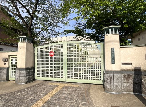 仁和小学校【西門】の画像