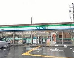 ファミリーマート 寄居花園橋南店の画像