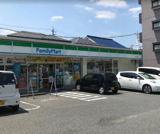 ファミリーマート 名東藤が丘店の画像1