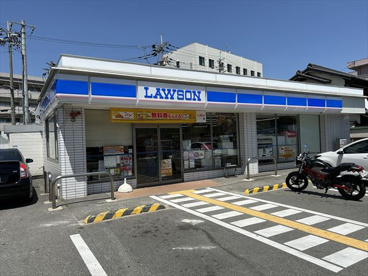 ローソン　尼崎田能二丁目店の画像1