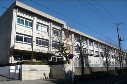 滝の沢中学校の画像1