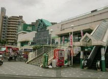 FUJIスーパー　善行店