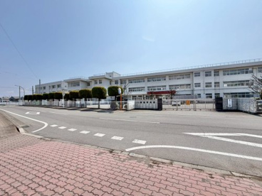 伊勢崎市立赤堀小学校の画像1