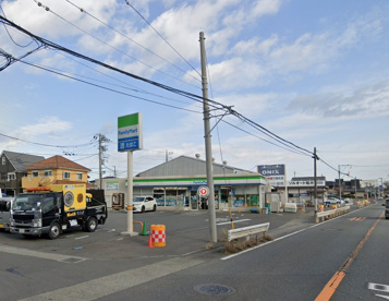 ファミリーマート 厚木金田店の画像1