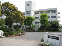 鷲宮西中学校