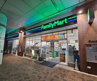 ファミリーマート エミオ田無店の画像1
