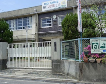 寝屋川市立第三中学校の画像1