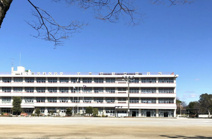 西小学校