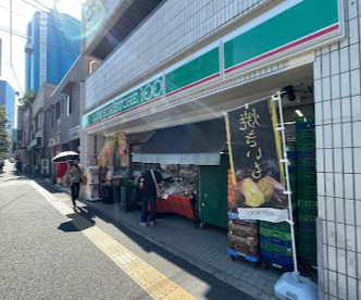 ローソンストア100 LS上池袋店の画像1