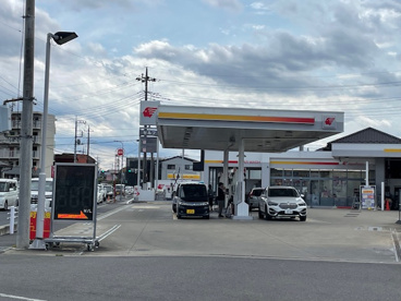 ガソリンスタンドの画像1
