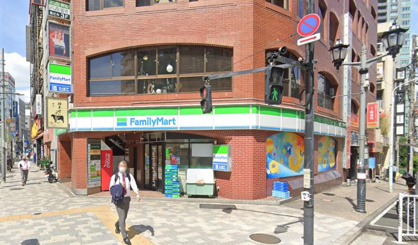 ファミリーマート 六本木東店の画像1
