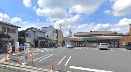 セブンイレブン 蕨塚越3丁目店の画像1