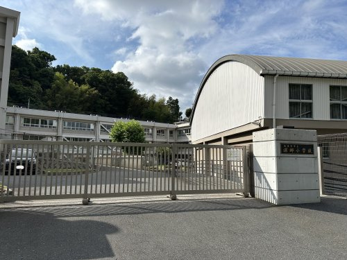 浦郷小学校