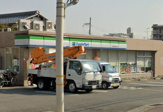 コンビニエンスストア ファミリーマート 伊丹荒牧四丁目店