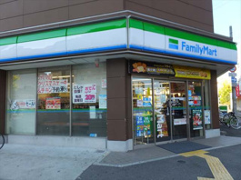 ファミリーマート 昭和通四丁目店