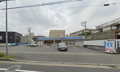 ローソン 川崎菅三丁目店の画像1