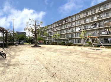 膳所ハイツ内児童公園の画像1