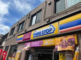 ミニストップ 女子大前店の画像1