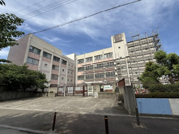 大阪市立矢田中学校の画像1