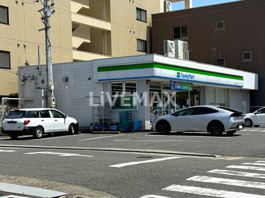 ファミリーマート 駈上店