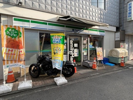 ファミリーマート 妙蓮寺駅前店