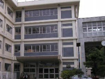 鎌倉市立御成中学校の画像1