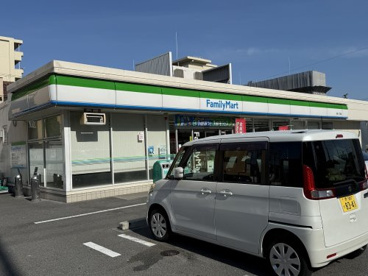 ファミリーマート　矢田一丁目の画像1