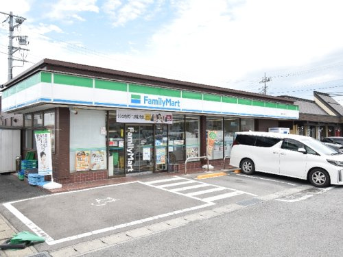 ファミリーマート 高崎石原町店の画像