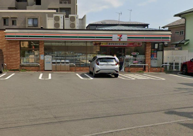セブン-イレブン 横浜戸塚吉田町店の画像1