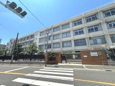 大阪市立東井高野小学校の画像1