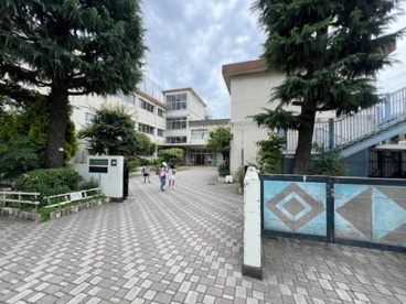 目黒区立大岡山小学校の画像1
