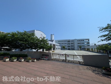 神戸市立星陵台中学校の画像1