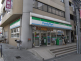 ファミリーマート　大東赤井店