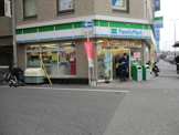 ファミリーマート 新北野一丁目店